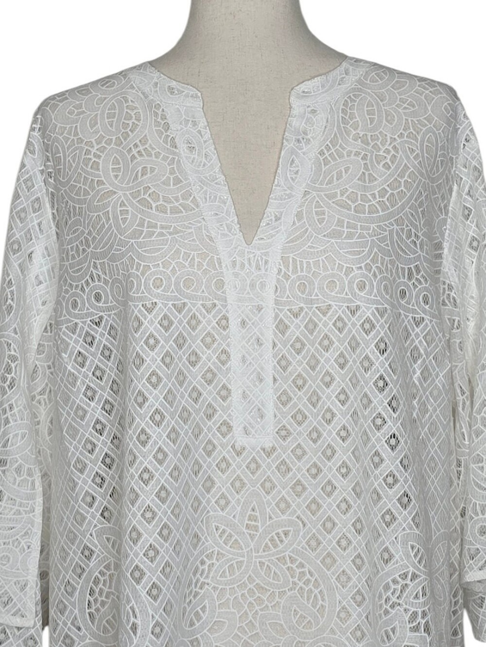 Chico's White Open Lace Split Notched V-neck 3/4 Sleeve Tunic Top Size XL - Picture 6 of 9